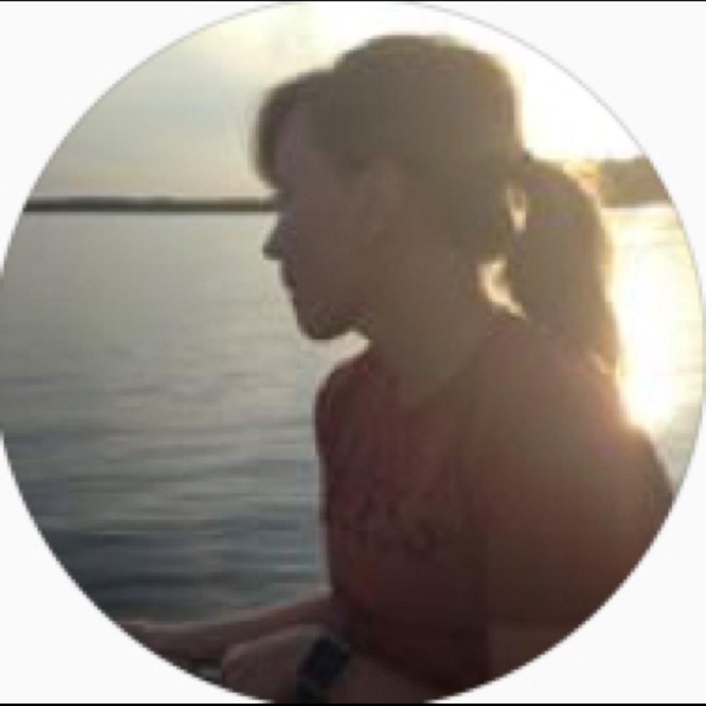 Meet your Posher, Mallory
